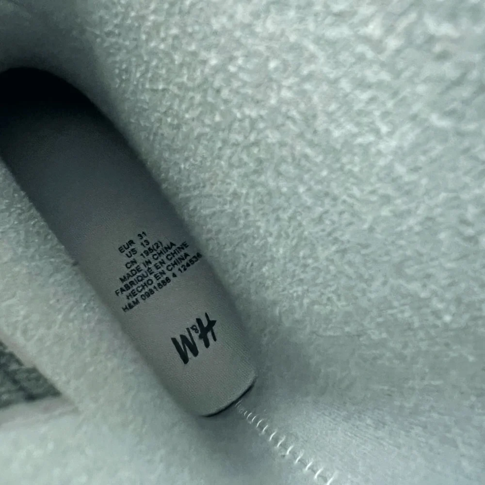 H&M x Disney Minnie Mouse rubber boots size 12 - Picture 8 of 8